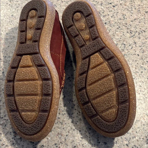 Born Leather Loafers 8 brown. Nice quality shows little wear - Picture 4 of 5